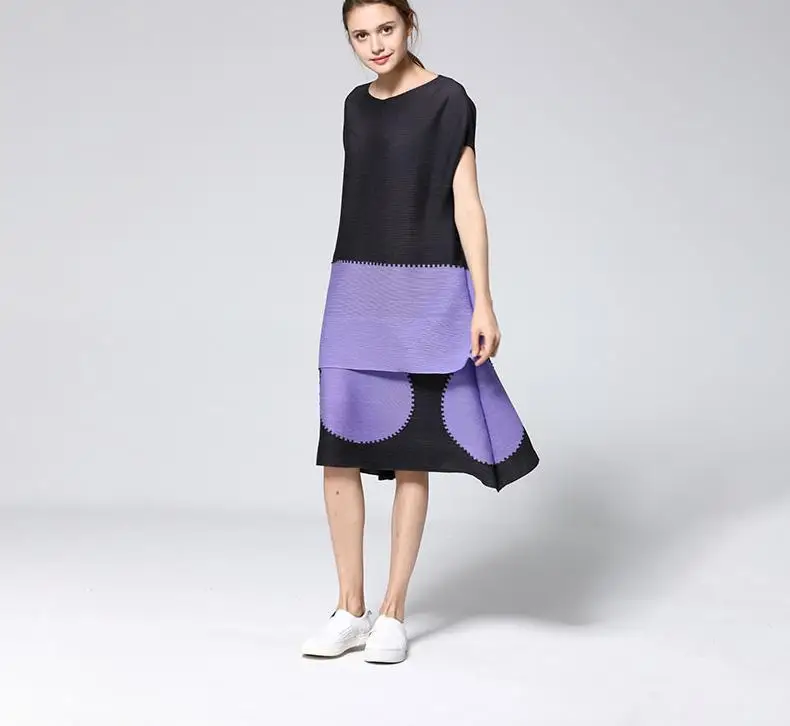 

New Pleated Short Low Split Slim Collar Waist A-line Pleated Dress