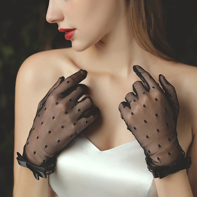 

Women Etiquette Mesh Gloves Transparent Dot Tulle Fishnet Gloves Bowknot Full Finger Mittens Elastic Tulle Wedding Bridal Gloves