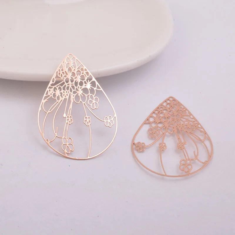 30 Stück AB4468 28*40mm bemalte Blumen-Anhänger, filigrane Verbindungsstücke aus Metall-Messing für Schmuck- und Ohrringzubehör – Detail 12
