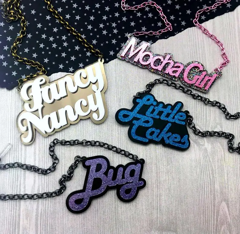 

Lateefah Fashion Trend New Sexy Custom Name Necklace Hip Hop Laser Cut Acrylic Nameplate Necklace Jewelry Gift for Women