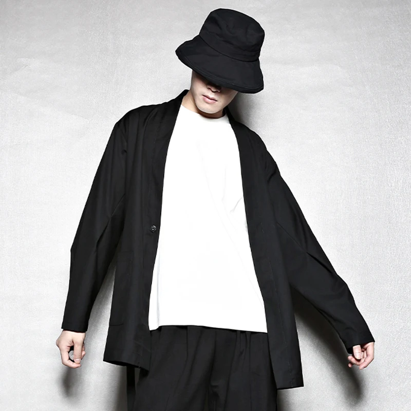 New regular solid color, dark series, diamond cut nine-sleeve Cardigan, men's trenchcoat