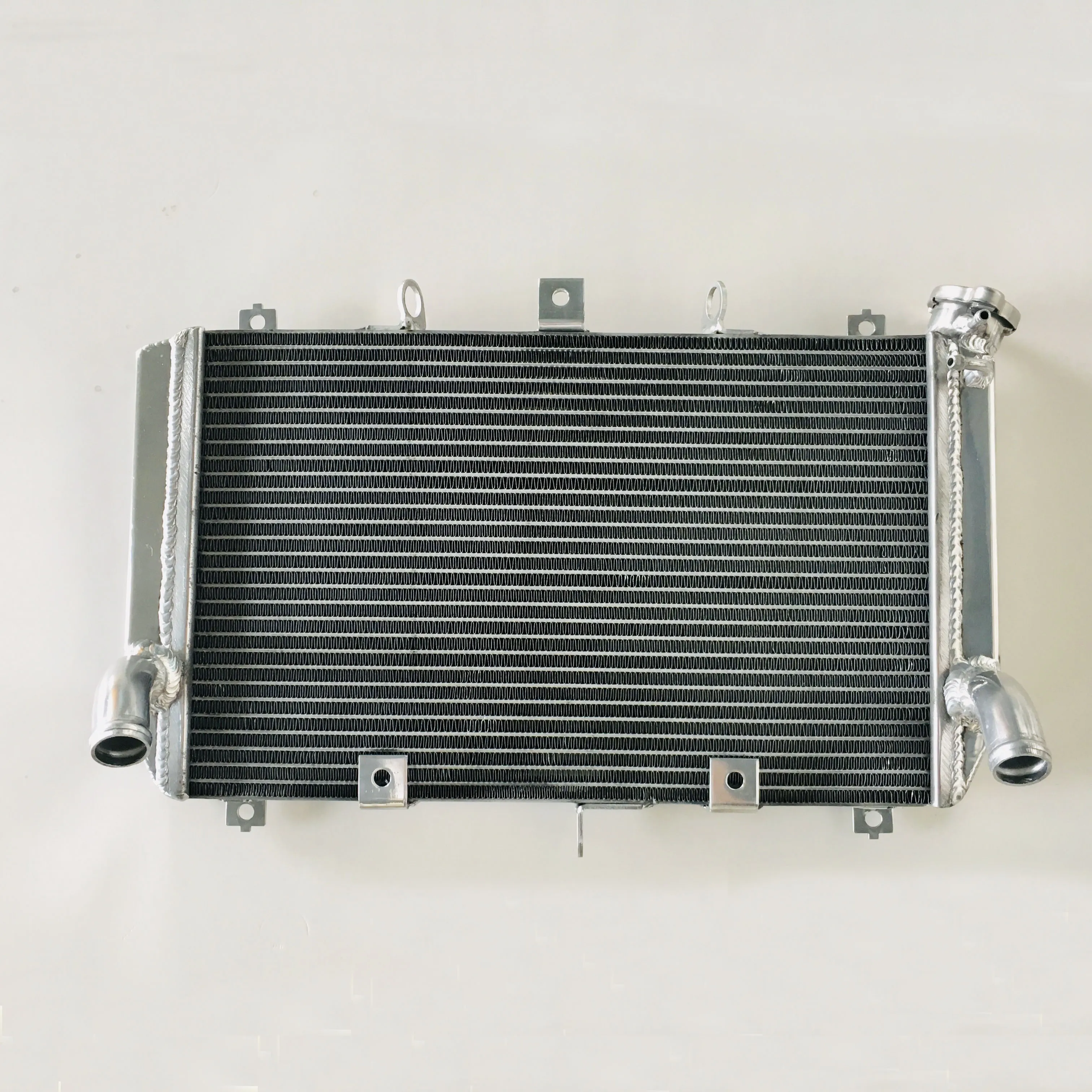 Radiator Aloi Cocok untuk Kawasaki Z900RS; Z900 RS - ZR900CJF; ZR900EJF 2017-2018