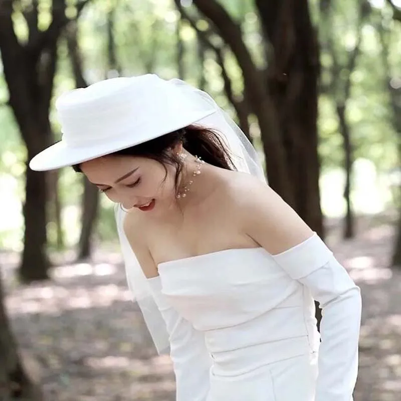 New Elegant White Satin Hat for Women Wedding Birdal Sun Hat with Veil Bride Hair Accessories