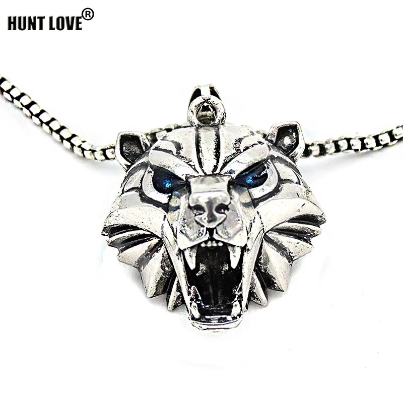 Wizard School Caucasus Bear Medallion Pendant Necklace 31*34mm Blue Rhinestone Wild Cosplay Game Animal Chain Necklace With Bag