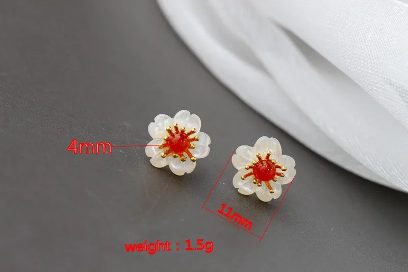 Fashion white shell petal stud earrings with natural southern red agate 925 sterling silver stud earrings