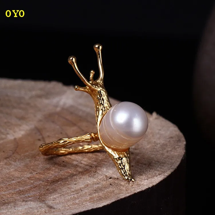 

100%S925 sterling silver personality ring female high quality fashionable pearl snail ring adjustable size