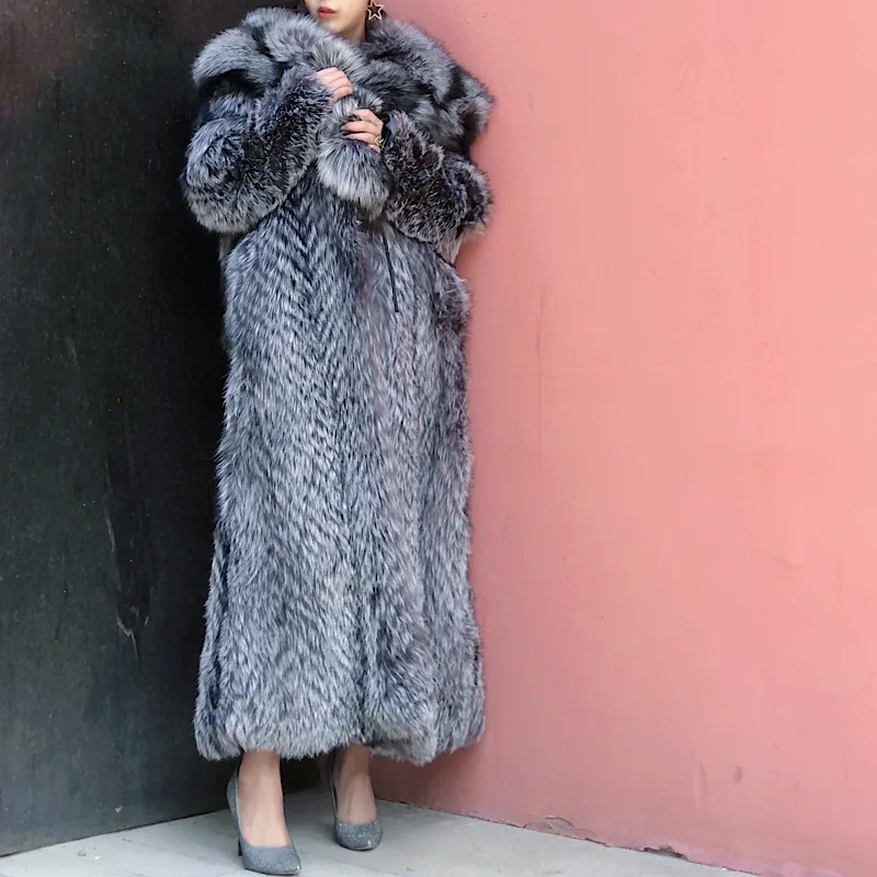 New off Season Special Price in Autumn And Winter Of 2021 Silver Fox Full Skin Lapel Young Super Long Fur lady\'s Coat