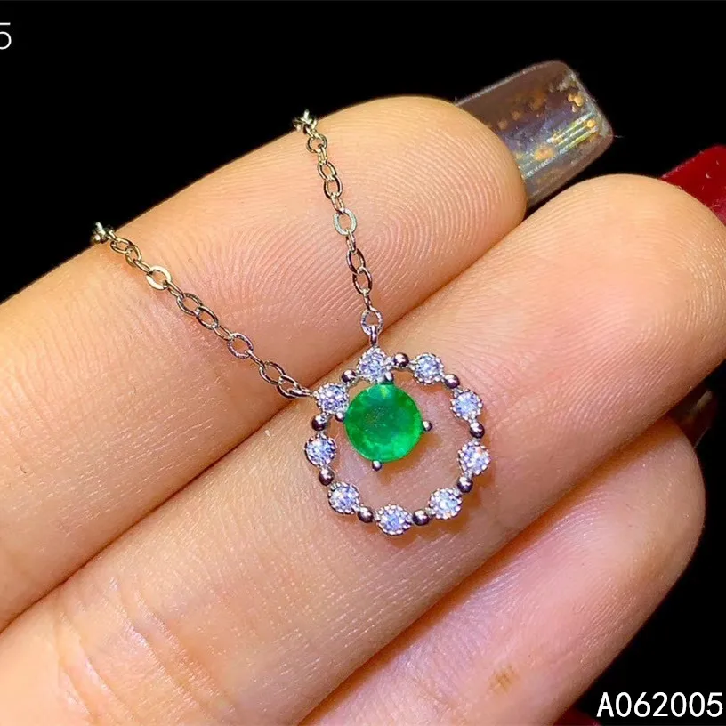 

KJJEAXCMY Fine Jewelry 925 Sterling Silver Inlaid Natural Emerald Female New Pendant Necklace Beautiful Support Test Luxury