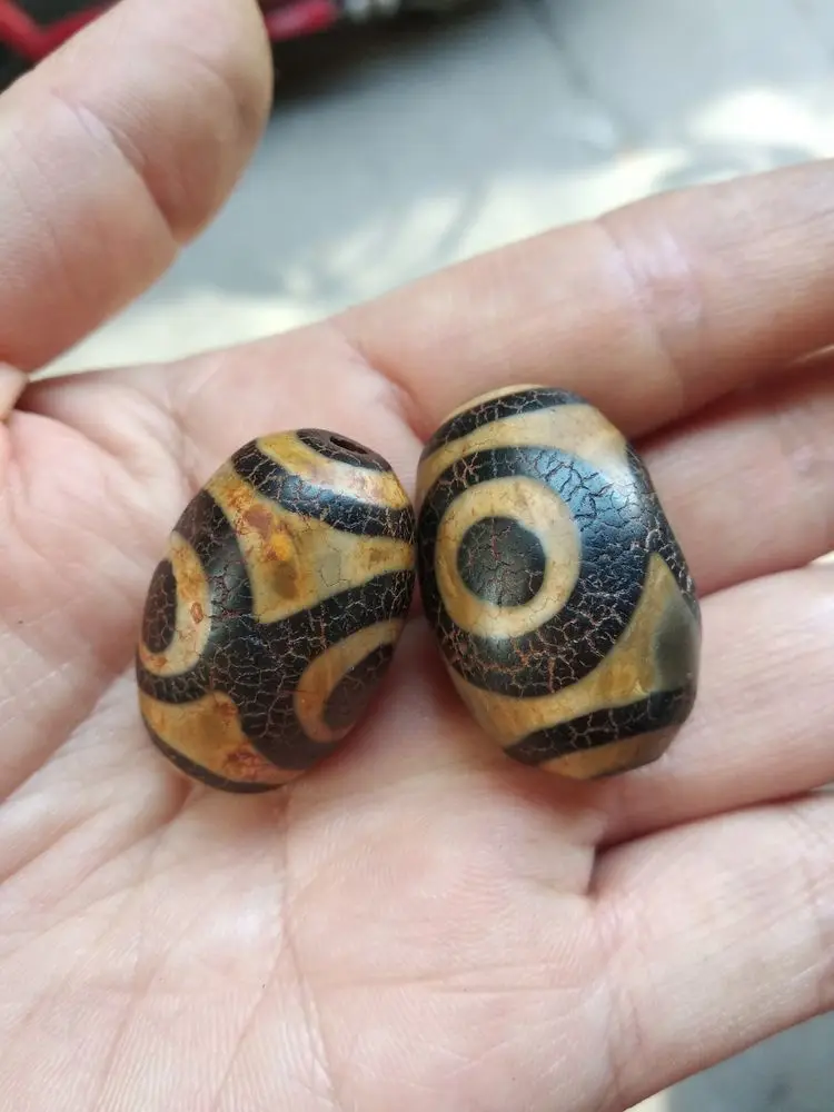 2 Piece Rare Tibetan Dzi Bead Nature Vein 3 Eyes Vintage Bead Ornament Bless fortune Amulet