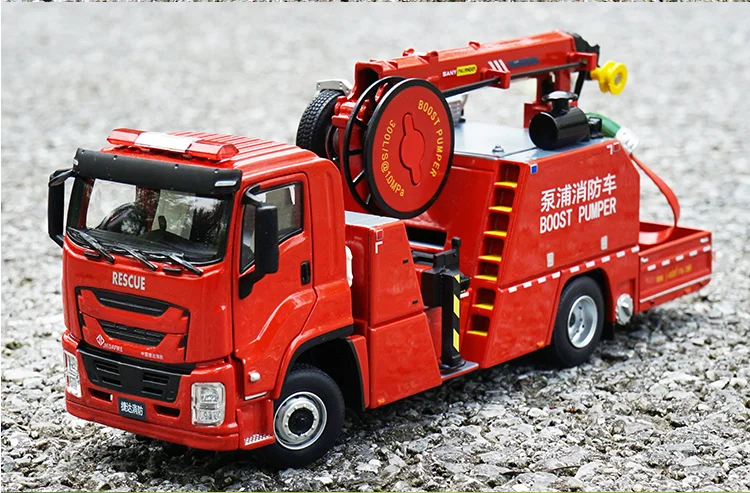 High Quality 1:43 Diecast Jieda Man Fire Truck Models, Scale Rescue Fire Fighting Truck Boost Pumper Truck Model for Gift