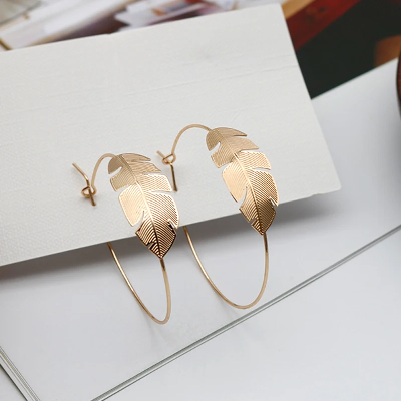 Leaf Hoop Earrings Copper Circle Jewelry Studs Drop Ear New Styles Trendy Fashion Brass Clip Designer Item For Women Girl 202177