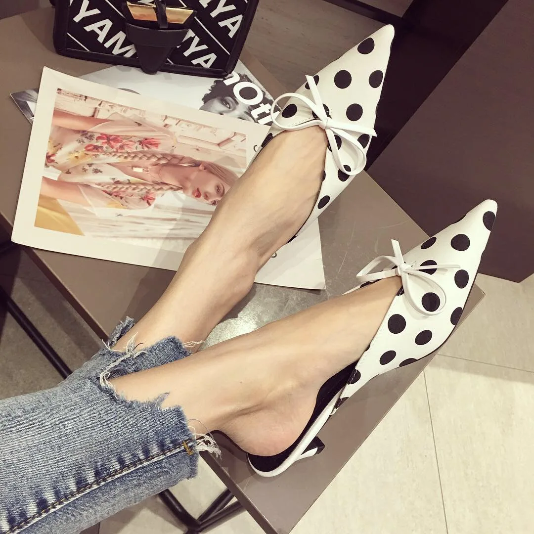 Fashion Women Slippers Pointed Toe Satin Bow Design Slip On Thin Low Heels Elegant Sandals Slippers Summer Outdoor Mules Shoes