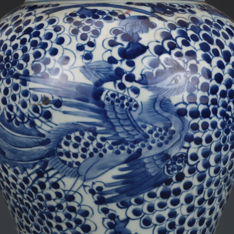 Qing Dynasty Kangxi Blue And White Phoenix Pattern General Tank Antique Porcelain Pot