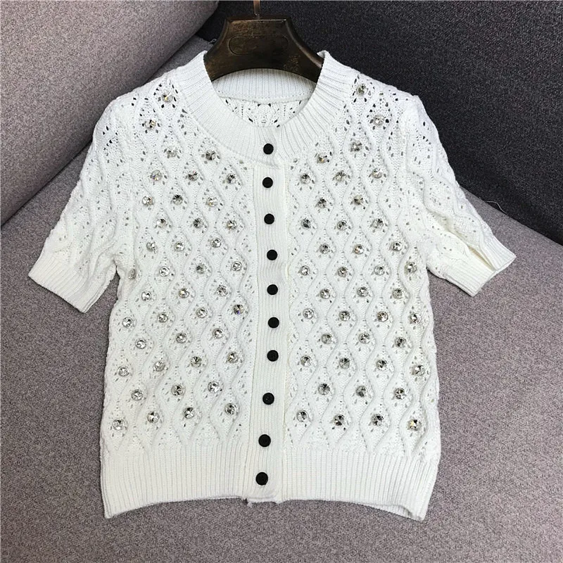 Heavy industry fashion diamond short-sleeved hollow single-breasted knit shirt women temperament slim short top spring/summer 20