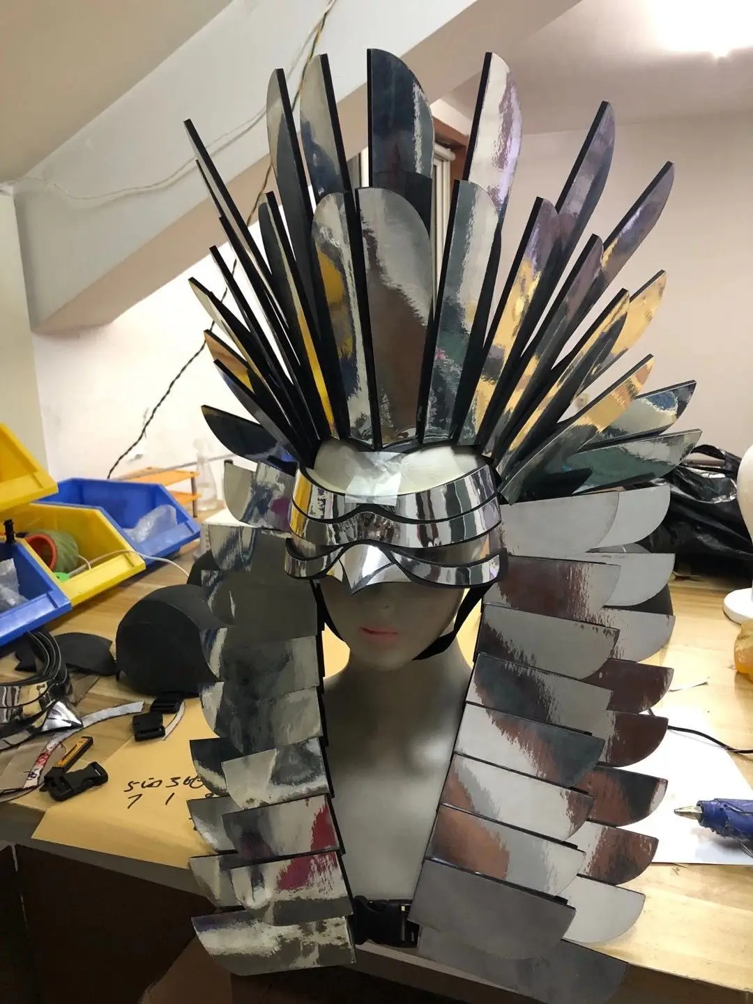 Adereços criativos para performance em palco, cocar de águia prateada, festa de cosplay de halloween