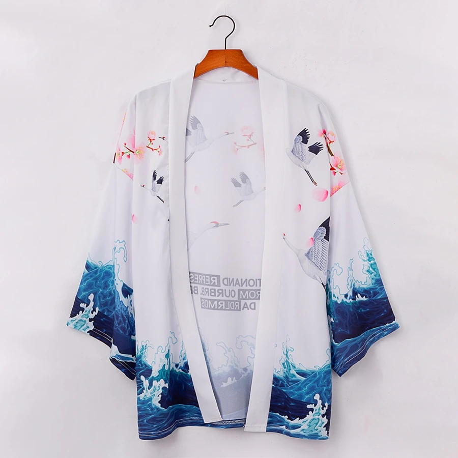 Kimonos woman 2023 Japanese kimono cardigan cosplay shirt blouse for priest frock Japanese yukata female summer beach kimono