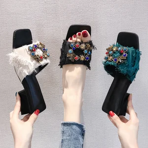 Шлепанцы женские на толстом квадратном каблуке, с открытым носком, летняя обувь с яркими кристаллами, 2019