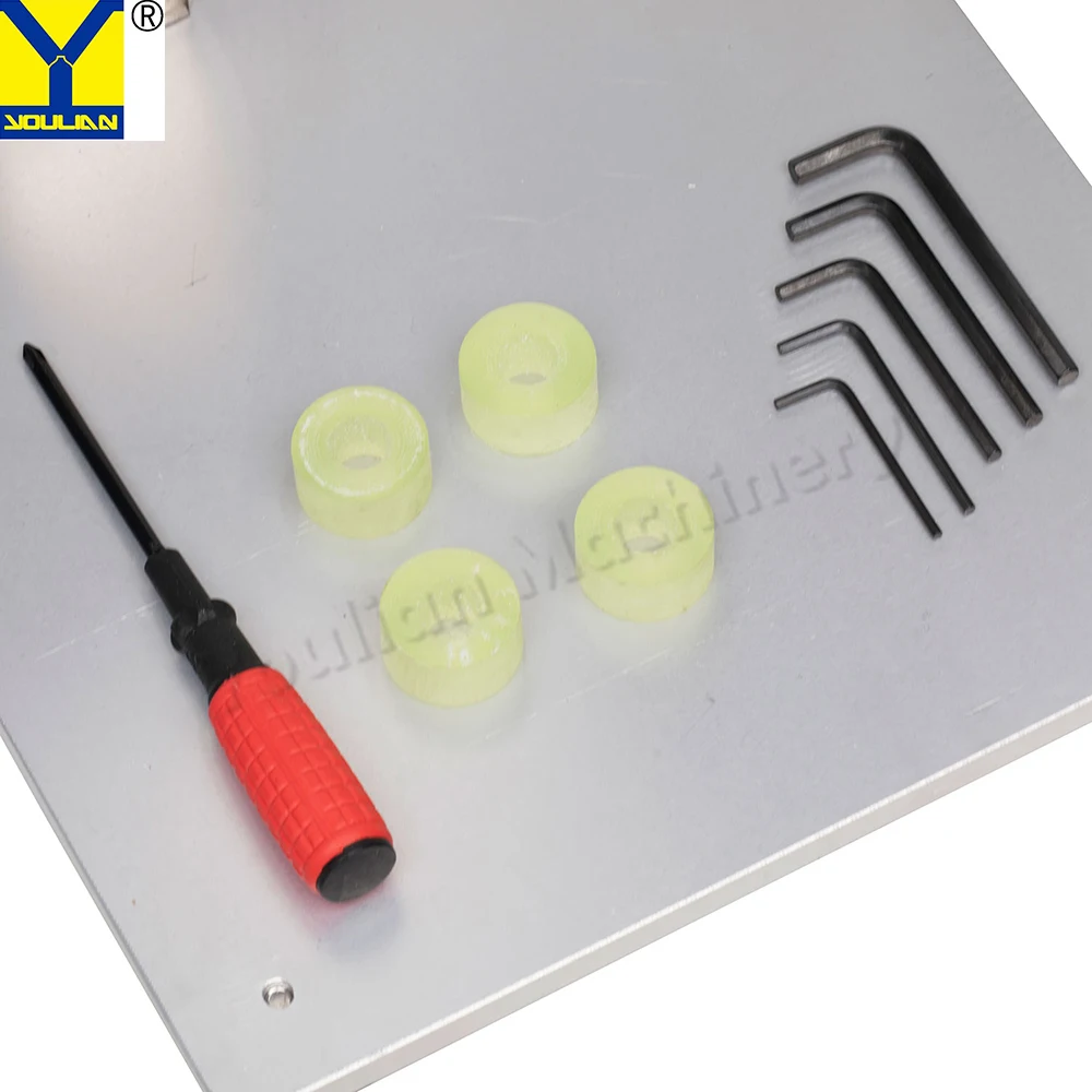 رذاذ الزناد آلة السد الزجاجات البلاستيكية قبعات غطاء المسمار كابر