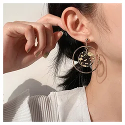 Korean Tide Retro Fashionable Metal Hollow Out Earring Mosaic Circle Transparent Resin Gold Sequins Simple Geometric Earrings