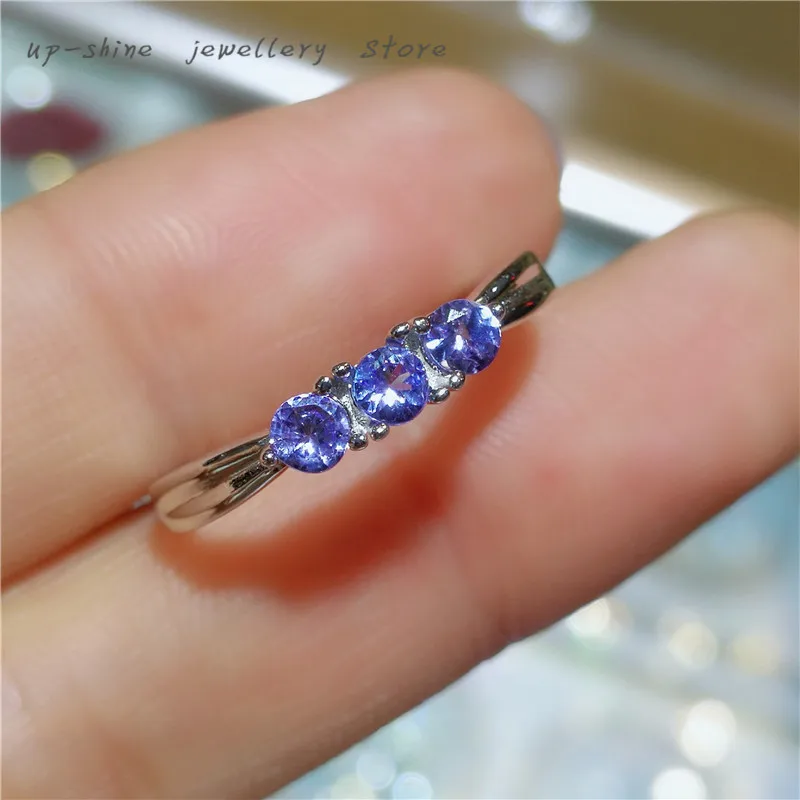 New women's 925 silver inlaid natural tanzanite ring, exquisitely crafted, stylish and simple in design