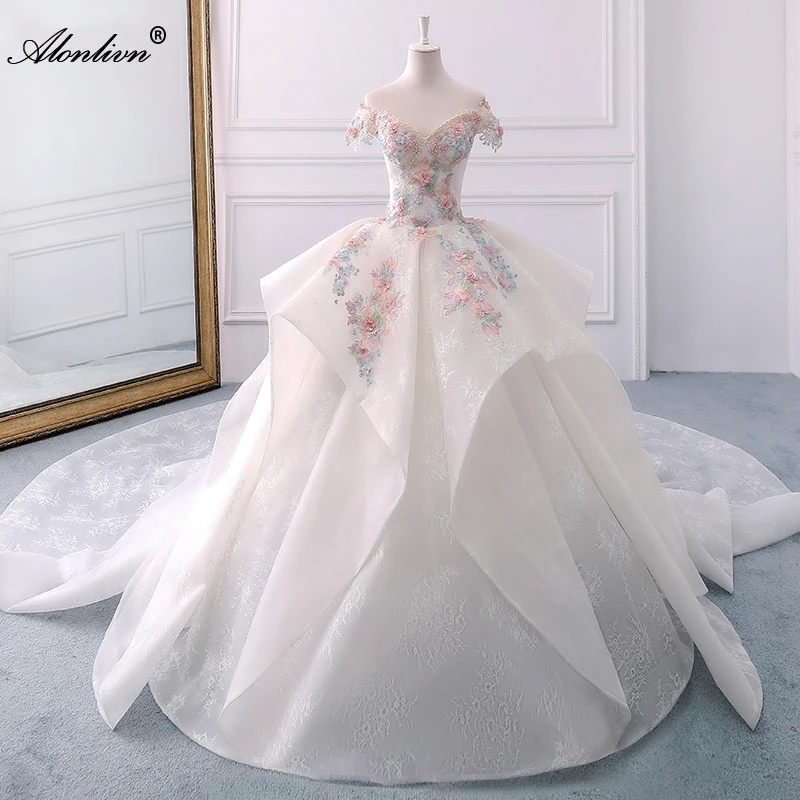 

Alonlivn Real Photo Off The Shoulder Scalloped Bridal Dresses Tiered Lace Beading Colorful Embroidery Ball Gown Wedding Dress