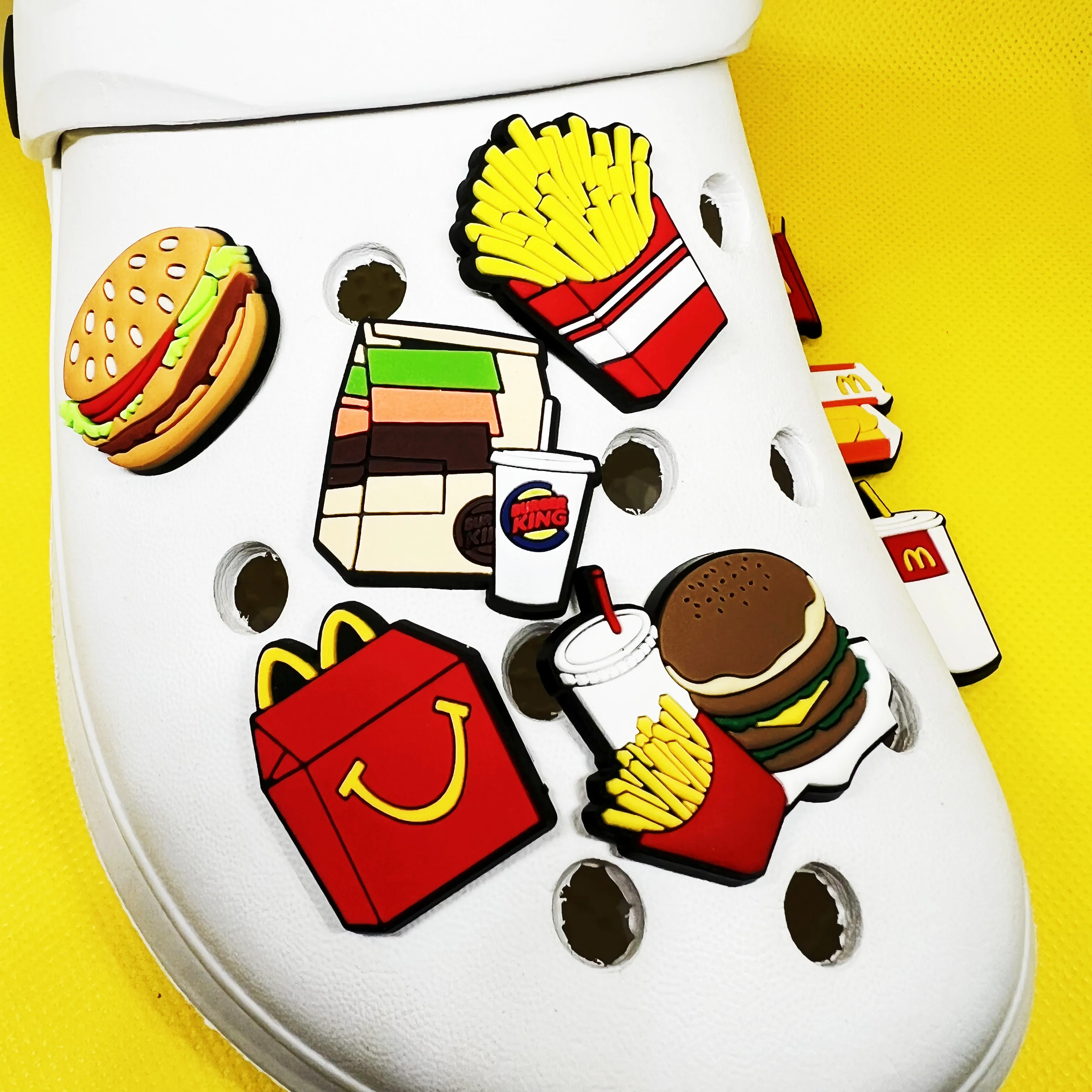 

1 Pcs Cartoon Fast Food Chips Crocs Drink Chrams for Shoes decorations