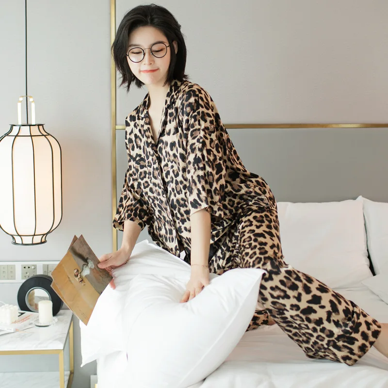 Autunno di Estate Coppia Pajamas Set Donne Degli Uomini Manica Lunga Pantaloni Lunghi Degli Indumenti Da Notte di Raso Della Stampa del Leopardo