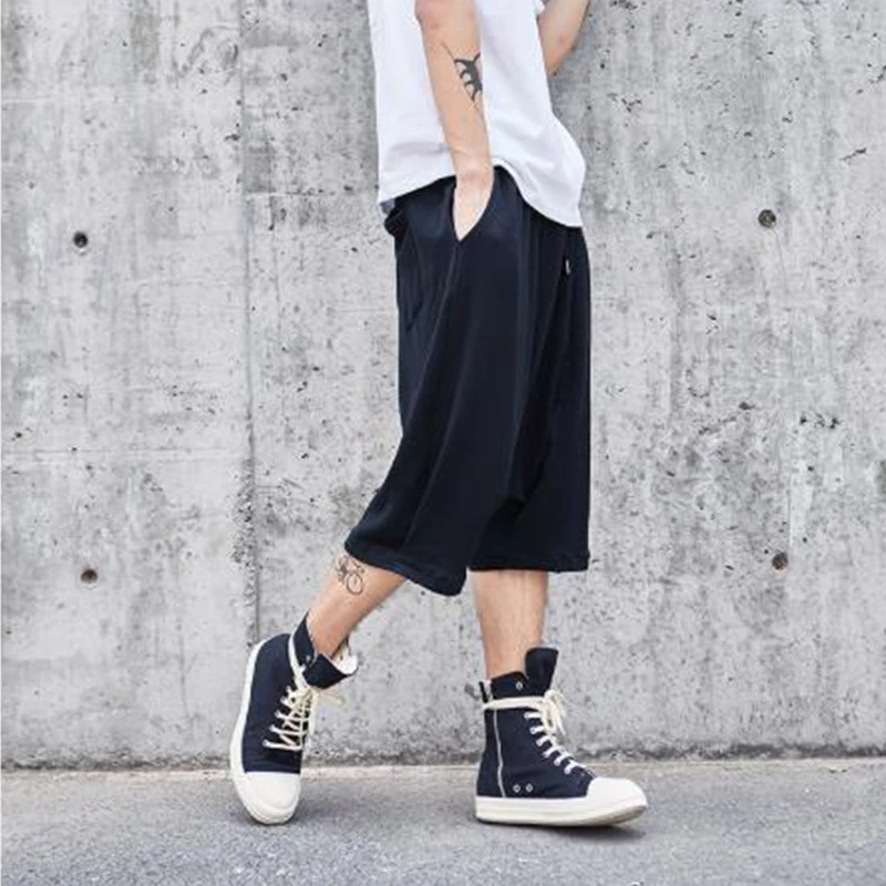 Men's shorts summer casual slacks seven minutes knickerbockers men's wide-leg pants hip hop running pants dark Yamamoto style