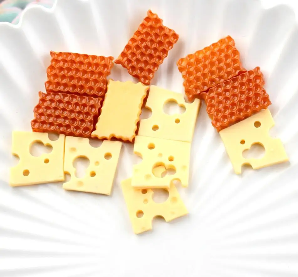 100pcs Flatback Resin Cheese Honeycomb Cabochon SImulation Fake Food for Scrapbooking DIY Cake Decor Crafts Accessories