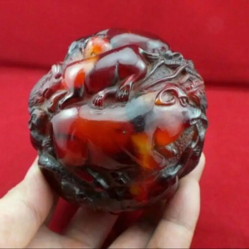 Rare Collection Chinese Handwork Amber Carving Dragon Tiger 12 Zodiac Animals Statue Fitness Ball