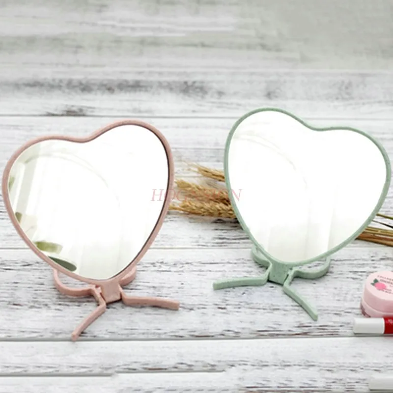 Kleine spiegel Hartvormige spiegel Hd Desktop Desktop Dressing Spiegel Kleine frisse hangende prinsessenspiegel Verkoop