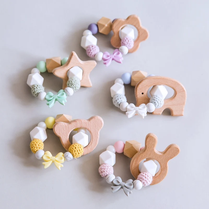 2PCS Nursing Bracelet Baby Pacifier Chain Silicone Bow Pacifier Clips Cartoon Animal Wooden Teether Personalized Crochet Beads