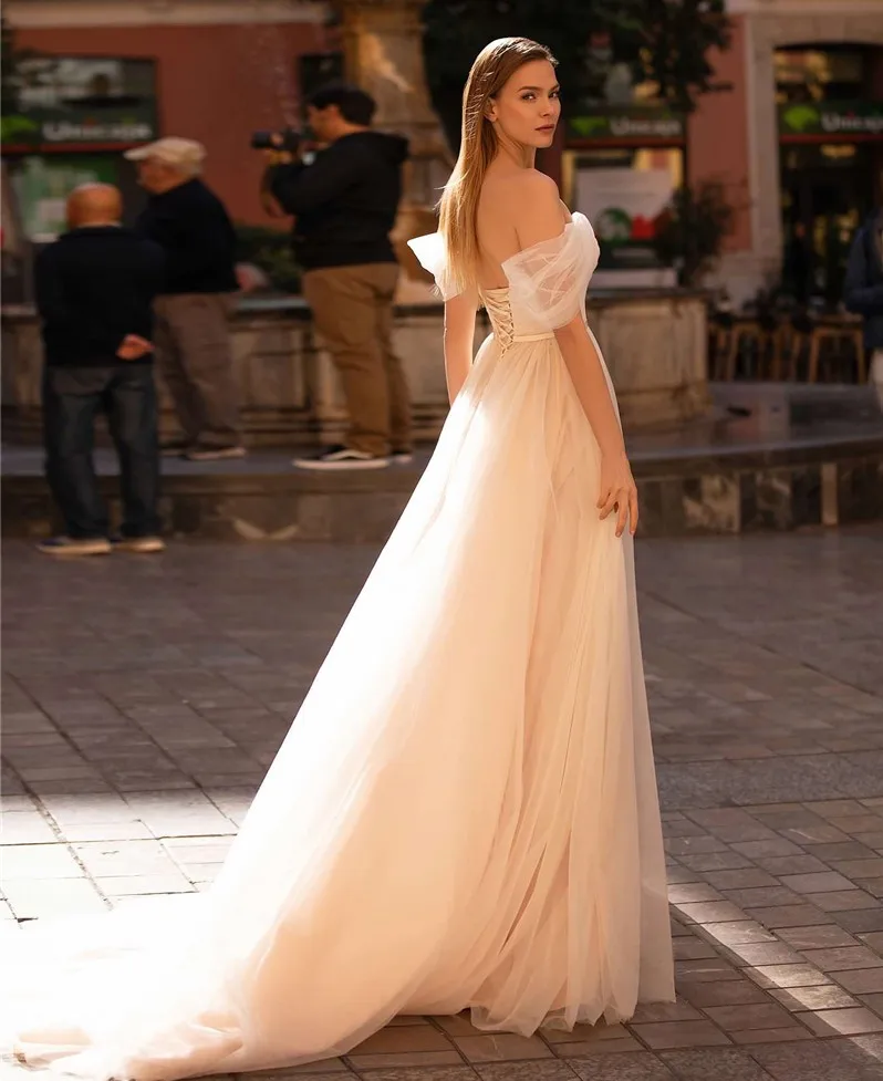 Abiti da sposa Champagne Plus Size 2020 perline con spalle scoperte abiti da sposa in Tulle con lacci abito da festa principessa abiti da noiva