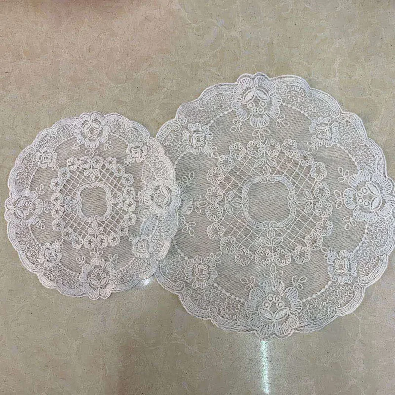 Embroidered Lace Placemat 5