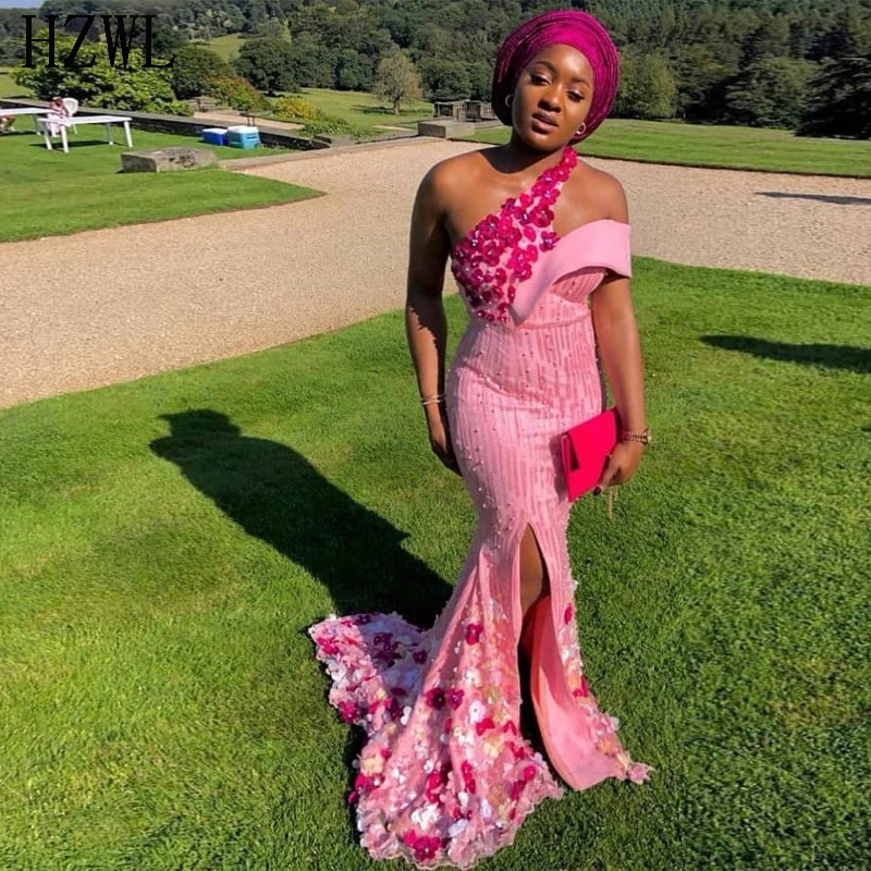 Um ombro rosa sereia aso ebi vestido de noite vestidos de dama de honra applique renda frisada casamento convidado africano vestido para casamento