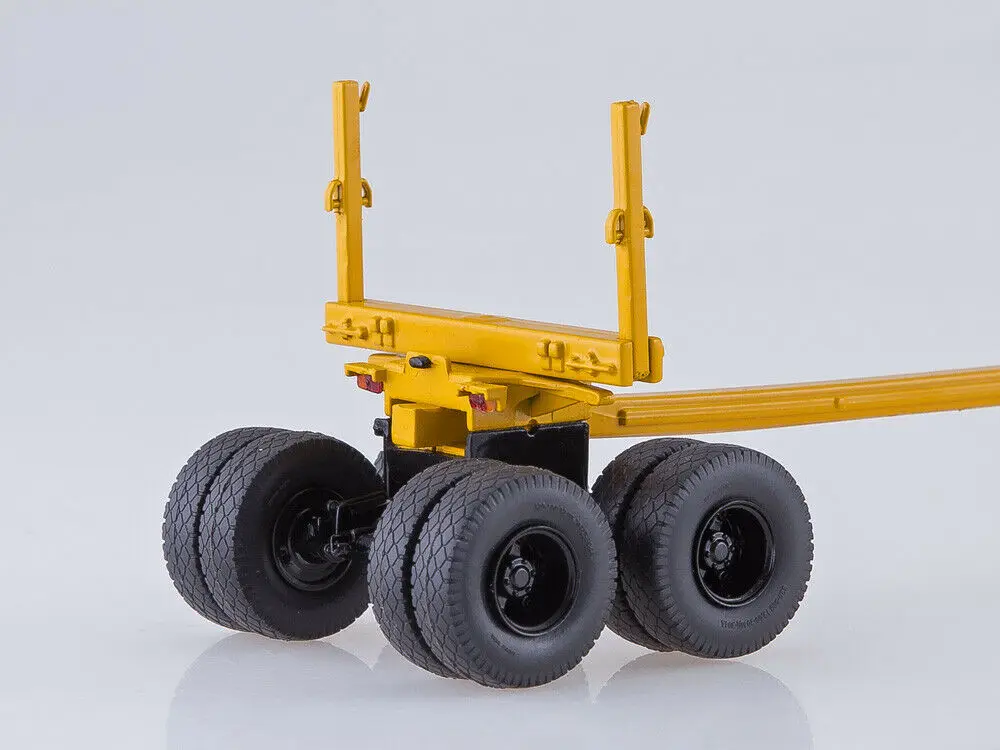 NEW SSM 1/43 Logging Truck with Trailer Ural-43204-10 USSR Car Timber Carrying Vessel Long Vehicle Diecast Alloy toys SSM1225