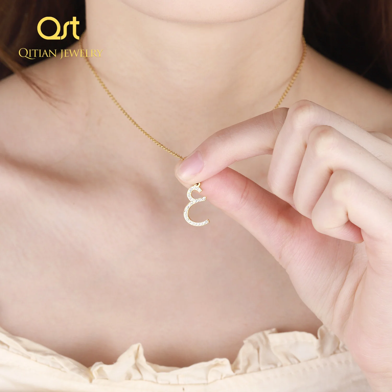 Custom Arabic Initial Letter Necklaces Crystal CZ  Alphabet Jewelry  For Women Gold Stainless Steel Pendant Personalized Jewelry