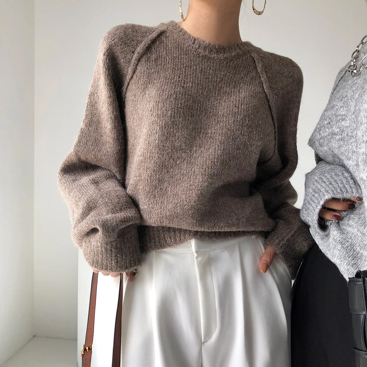 REALEFT 2021 New Autumn Winter Women's Sweaters Vintage Long Sleeve O-Neck Casual Loose Knitting Pullovers Knitwear Tops Female