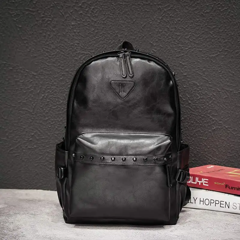 Imagem -03 - Mochila Masculina para Homem de Couro Preto Rebite Mochila Homem Design de Moda Bolsa Preto Zíper Portátil Mochila Masculina Alta Qualidade