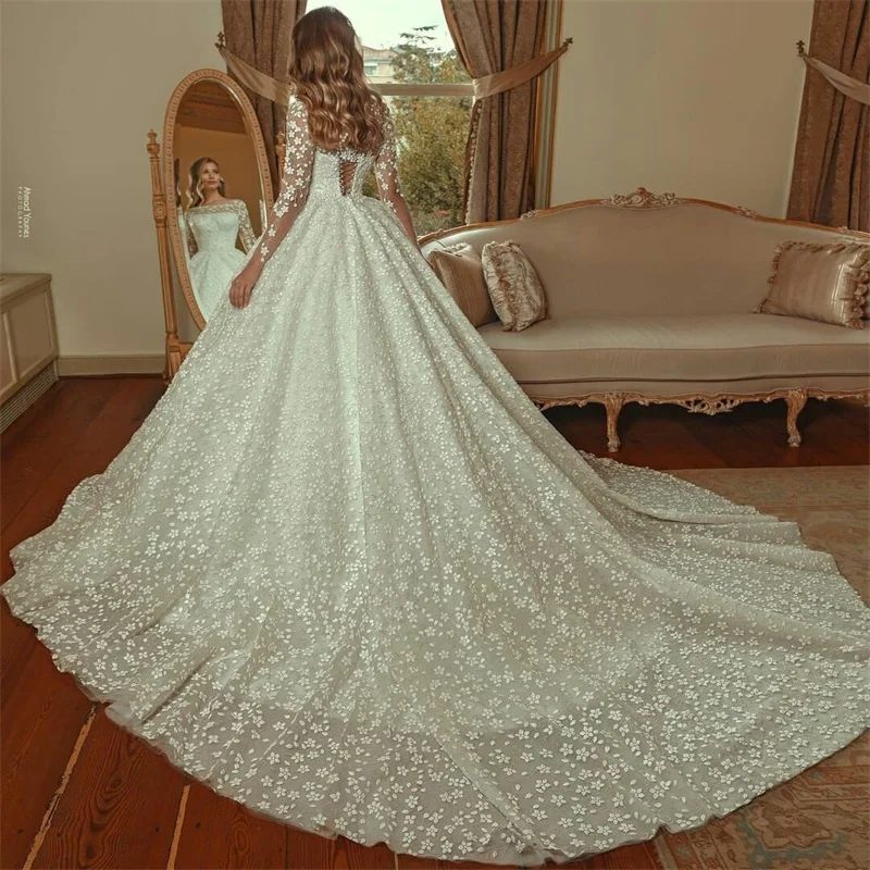 Floral Beach A Line Wedding Dresses Luxury Lace Apliques Robes De Mariée Jewel Neck Long Sleeves Custom Made Boho Bridal Gowns