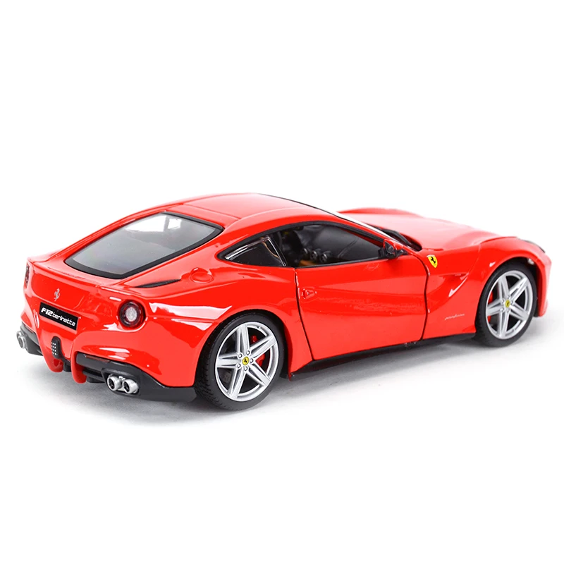 Bburago 1:24 Ferrari F12 Berlinetta, спортивный автомобиль, статический литой автомобиль, Коллекционная модель автомобиля, игрушки