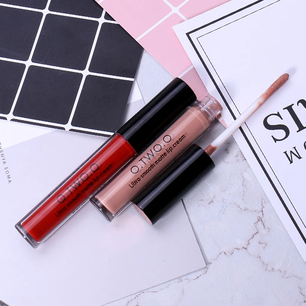 O.TW O.Oผ้าไหมVelvet LiquidลิปสติกMatte Lip Glossกันน้ำLong Lasting Lip Makeupเนื้อนุ่มเซ็กซี่ผู้หญิงNude Lip stick