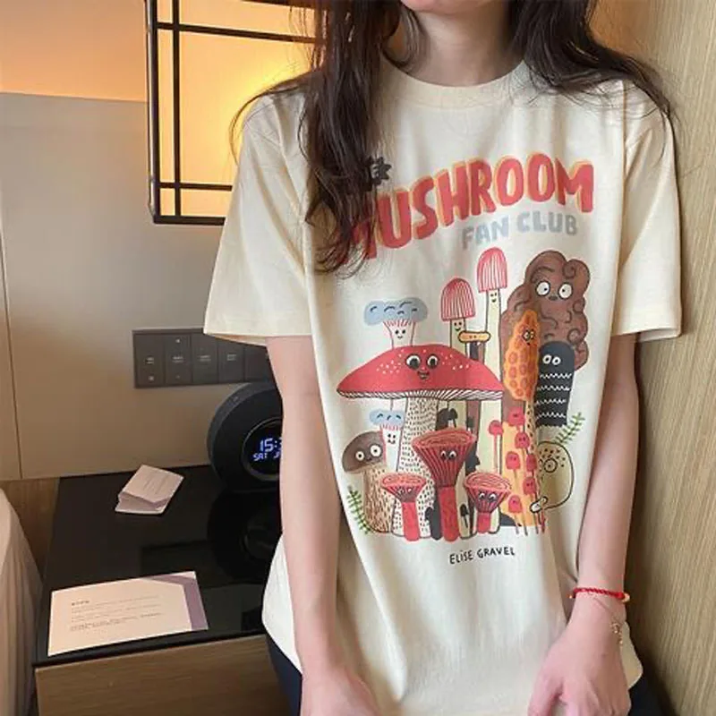 Dream The Mushroom Cute Women's T Shirt Harajuku Vintage 80s 90s Cotton Short Sleeve Kawaii Graphic Funny Tee Streetwear Clothes