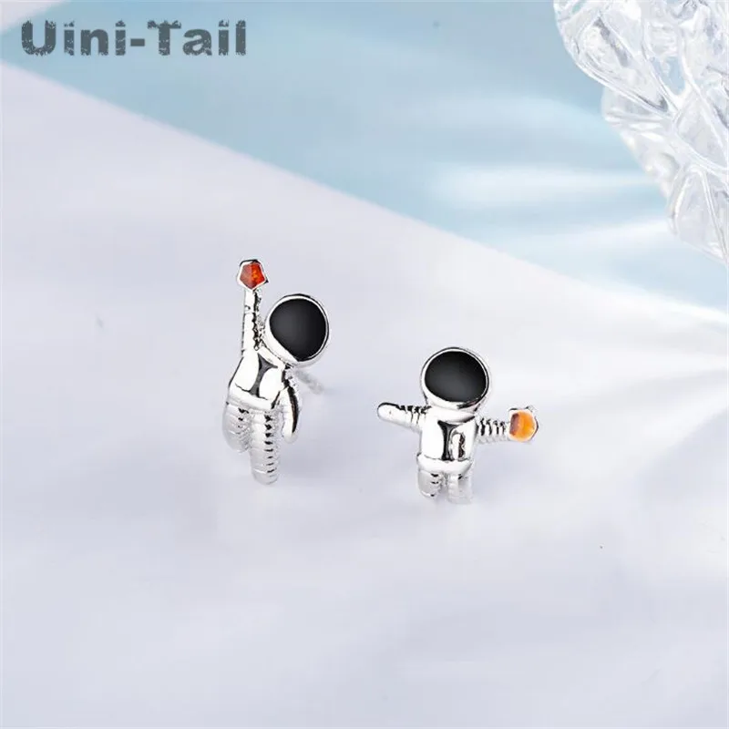 Uini-Tail new listing 925 Tibetan silver universe planet astronaut asymmetric earrings fashion trend niche design high quality