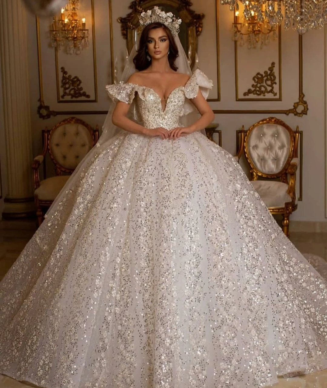 Vestido De Noiva abiti da ballo Vintage abiti da sposa con volant sulle spalle paillettes abiti da sposa arabi lunghi Dubai per le donne