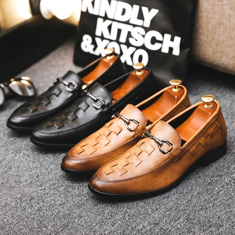 

XQWFH Handmade Men Leather Loafers Black Brown Driving Flat Shoes Buckle Slip-on Casual Shoes Men's Party And Wedding Shoes