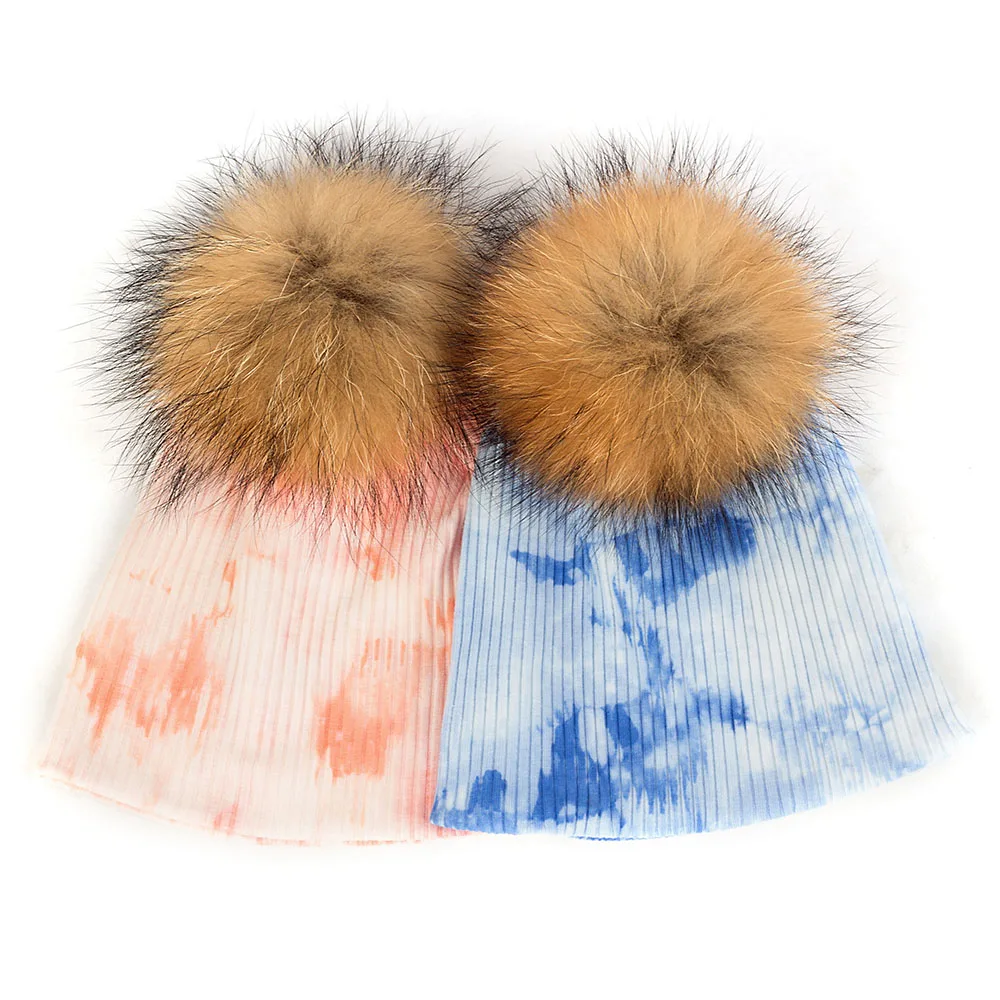 Echt Fell Pompon Candy Farbe Mützen Baby Mädchen Tie Dye Streifen Neugeborenen Childs Jungen Weiche Warme Stricken Baumwolle Mützen Outdoor hut