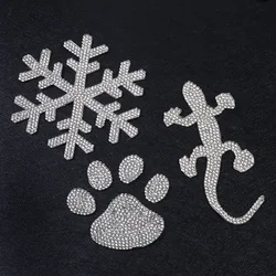 Argento chiaro strass geco cane zampa fiocco di neve ferro sulle toppe per abbigliamento Appliques abbigliamento adesivo distintivo abbigliamento decorazione