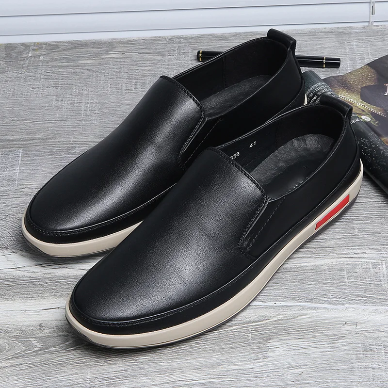 2023 New Business Casual Shoes Men\'s Spring Autumn Set Foot Men Driving Loafers Breathable Genuine Leather Soft Sole Shoes Black