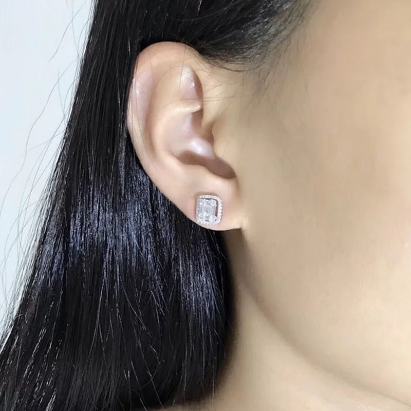 Huitan Geometric Shaped Cubic Zirconia Stud Earrings Women Daily Wear Wedding Party Ear Accessories Good Quality Fashion Jewelry